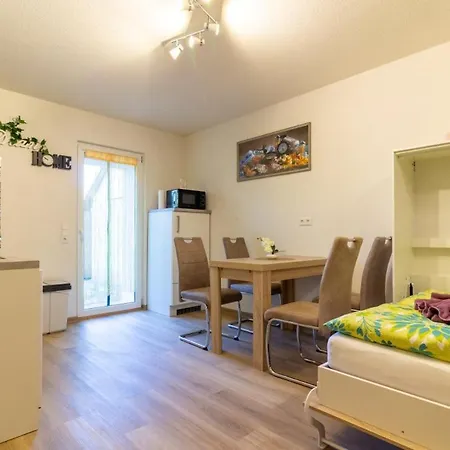 Fewo Efosa Apartment *