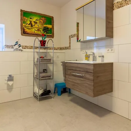 Fewo Efosa Apartment