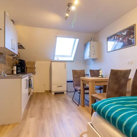 Fewo Efosa Apartment *