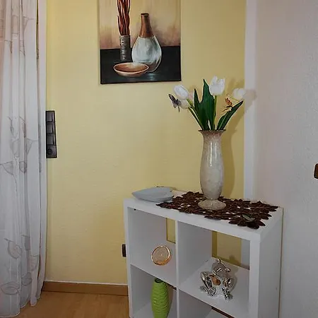 Fewo Efosa Apartment *